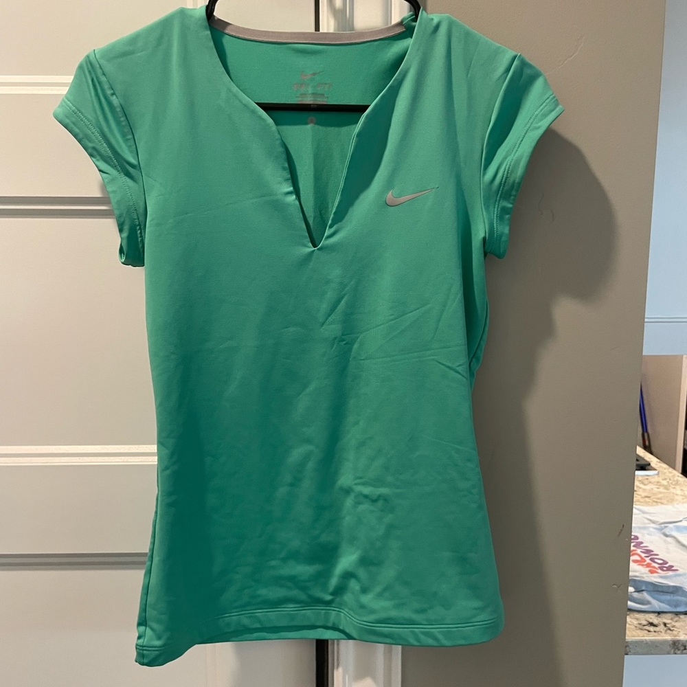 Dri-fit athletic v-cut shirt